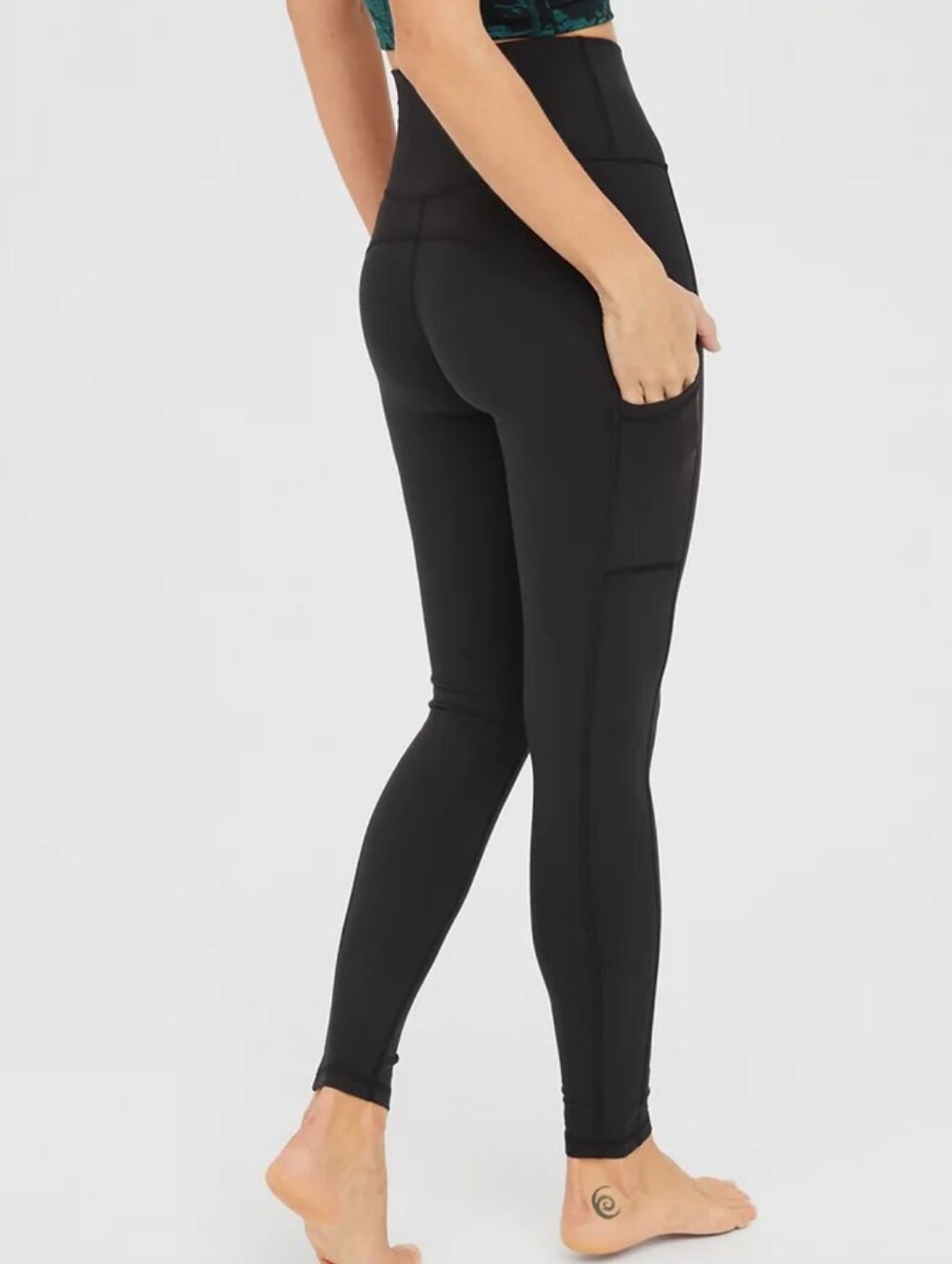 Aerie Pocket Leggings - Picture 3 of 11